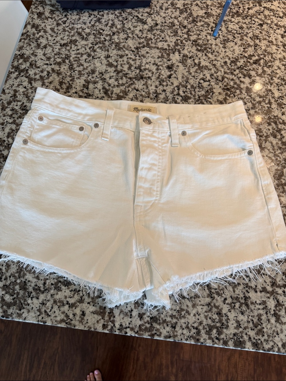 Madewell Relaxed White Denim Short Size 27